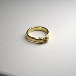 Gold 18ct Yellow Hands Ring